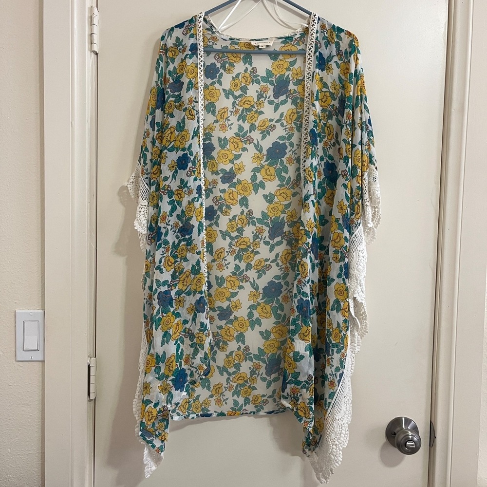 Crescent Floral Sheer Crochet Kimono Medium Boho Festival Fairy Cardigan Cottage